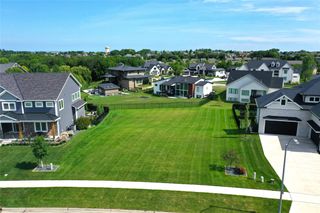16687 Verona Hills Drive, Clive, IA 50325