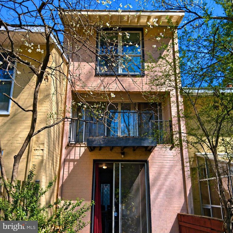 11447 WATERVIEW CLUSTER, Reston, VA 20190