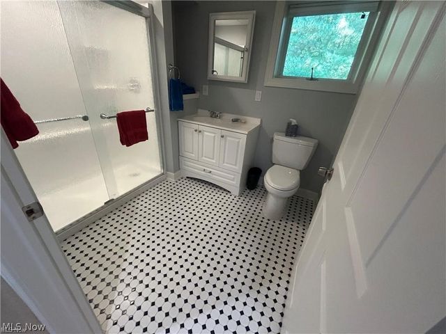 9230 Amber Wood Drive, Kirtland, OH 44094