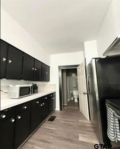 202 Graham St, Mineola, TX 75773