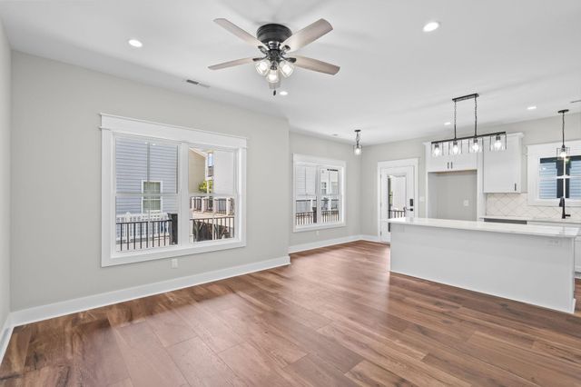 6001 - 1042 S Kings Hwy., Myrtle Beach, SC 29575