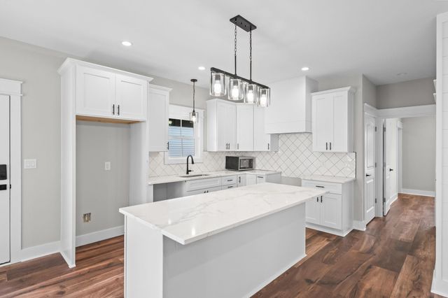 6001 - 1042 S Kings Hwy., Myrtle Beach, SC 29575