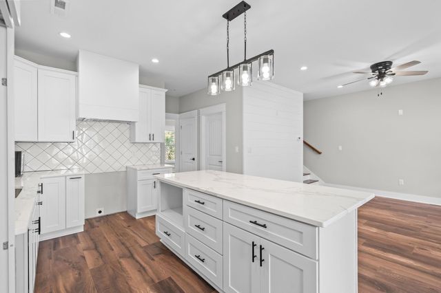 6001 - 1042 S Kings Hwy., Myrtle Beach, SC 29575