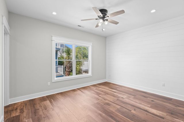 6001 - 1042 S Kings Hwy., Myrtle Beach, SC 29575