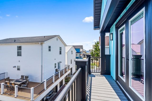 6001 - 1042 S Kings Hwy., Myrtle Beach, SC 29575