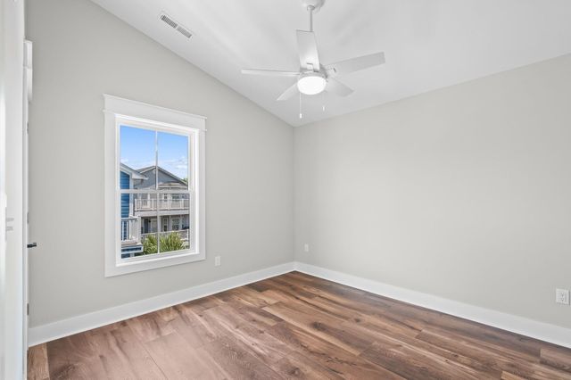 6001 - 1042 S Kings Hwy., Myrtle Beach, SC 29575