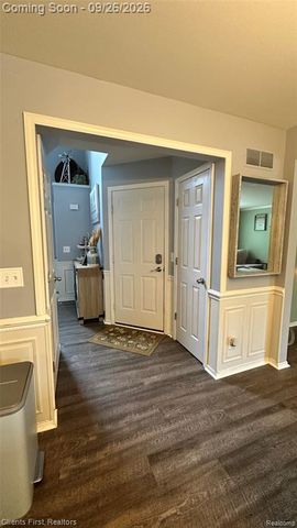 48760 Fifth Avenue, Canton, MI 48188