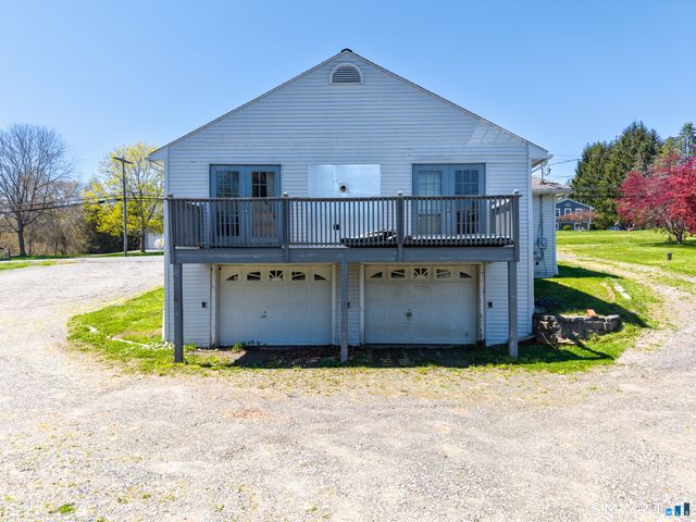 305 South Street, Plymouth, CT 06782