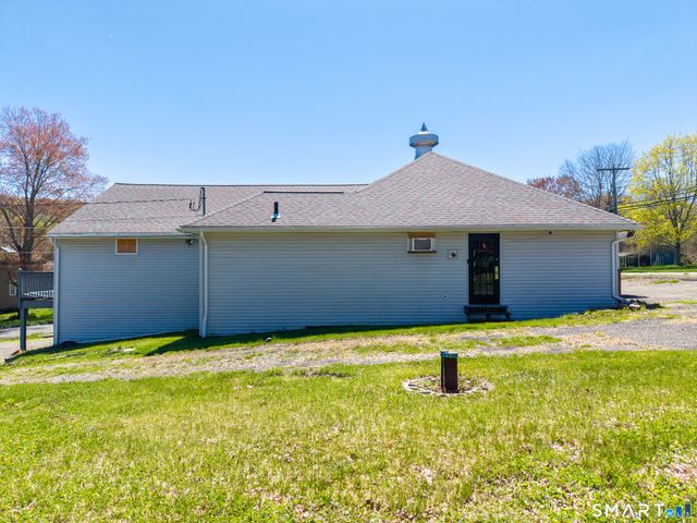 305 South Street, Plymouth, CT 06782