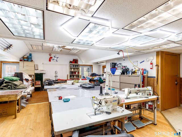 305 South Street, Plymouth, CT 06782
