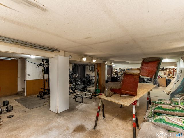 305 South Street, Plymouth, CT 06782