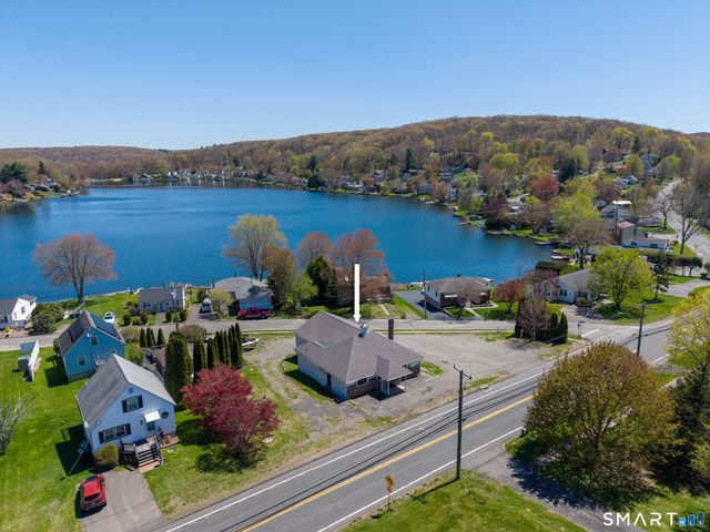 305 South Street, Plymouth, CT 06782