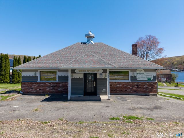 305 South Street, Plymouth, CT 06782