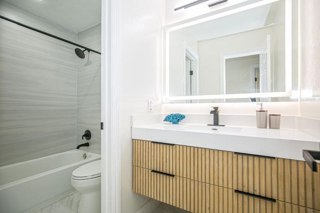 5033 Blacksand Road, Fremont, CA 94538