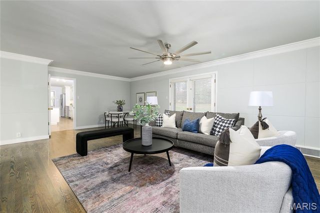 18 Country Aire Drive, St Louis, MO 63131