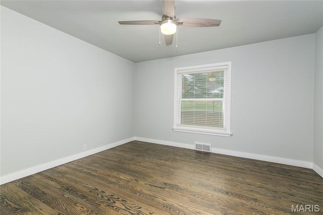 18 Country Aire Drive, St Louis, MO 63131