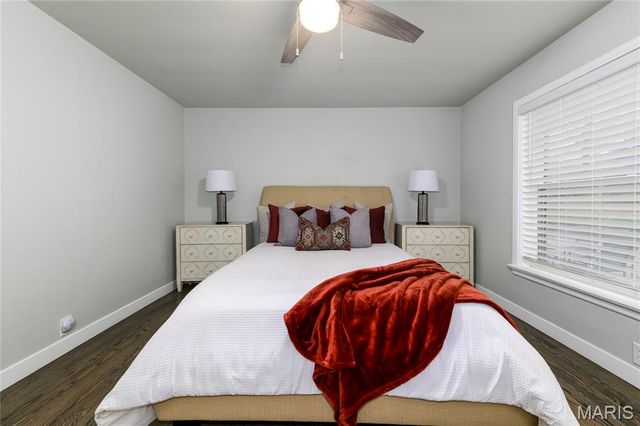 18 Country Aire Drive, St Louis, MO 63131