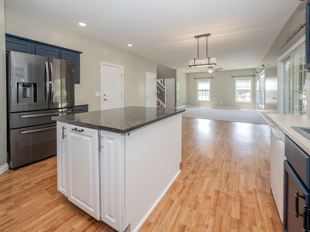 27120 Birmingham Court, Antwerp Twp, MI 49079
