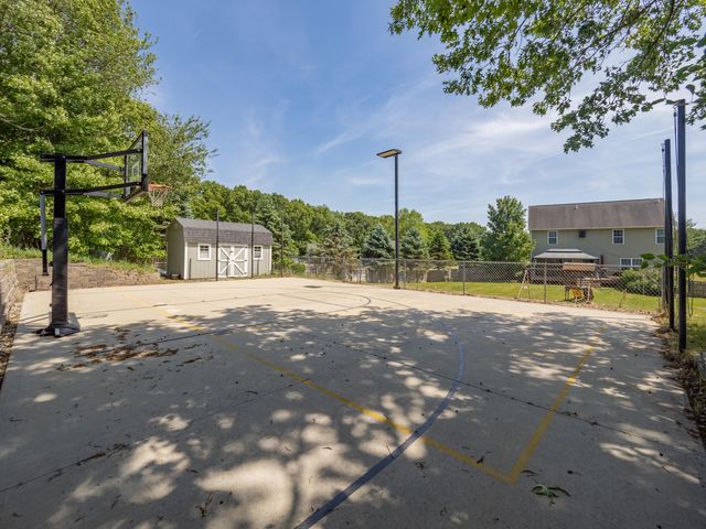 27120 Birmingham Court, Antwerp Twp, MI 49079