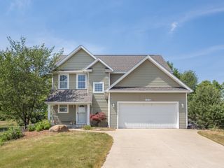 27120 Birmingham Court, Antwerp Twp, MI 49079