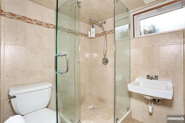 24 Palmer, Tenafly, NJ 07670