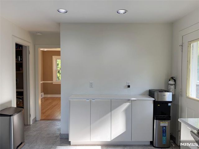 24 Palmer, Tenafly, NJ 07670