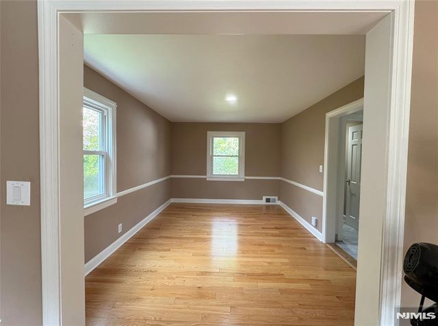24 Palmer, Tenafly, NJ 07670