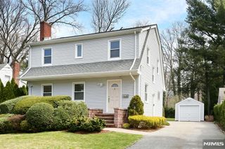 24 Palmer, Tenafly, NJ 07670
