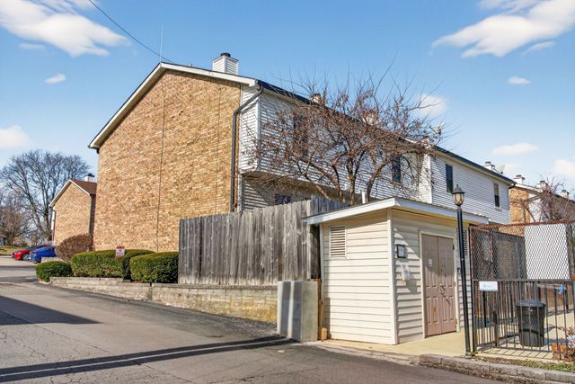 250 Sanders Ferry Rd Apt 36, Hendersonville, TN 37075