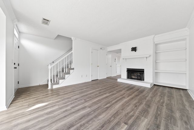 250 Sanders Ferry Rd Apt 36, Hendersonville, TN 37075