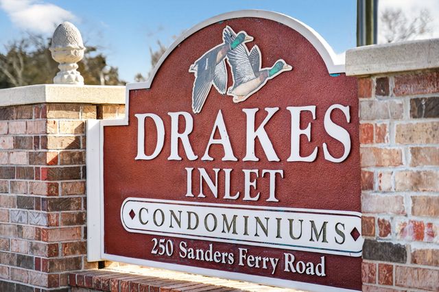 250 Sanders Ferry Rd Apt 36, Hendersonville, TN 37075