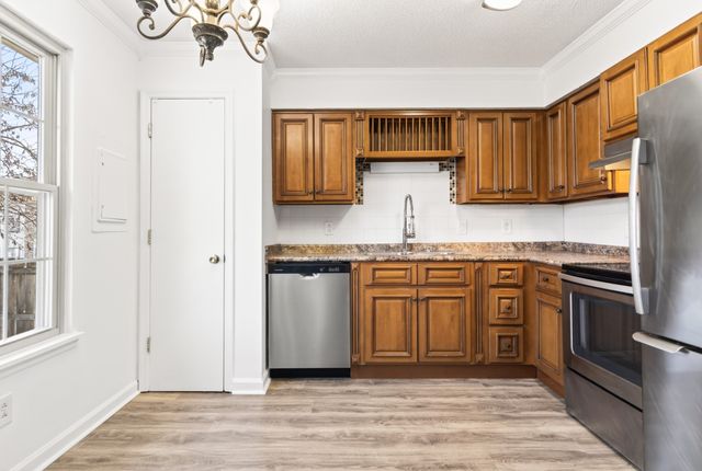 250 Sanders Ferry Rd Apt 36, Hendersonville, TN 37075