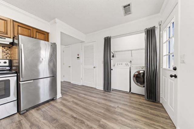 250 Sanders Ferry Rd Apt 36, Hendersonville, TN 37075