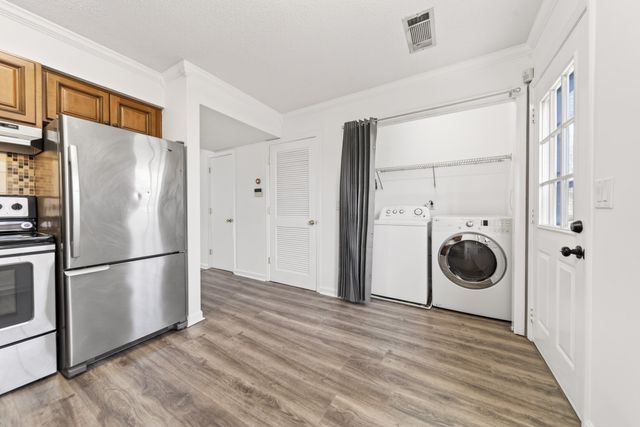 250 Sanders Ferry Rd Apt 36, Hendersonville, TN 37075