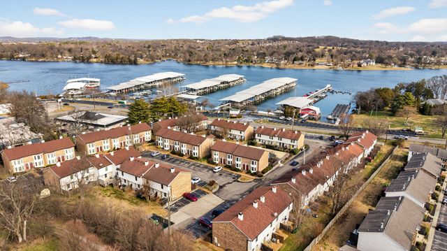 250 Sanders Ferry Rd Apt 36, Hendersonville, TN 37075