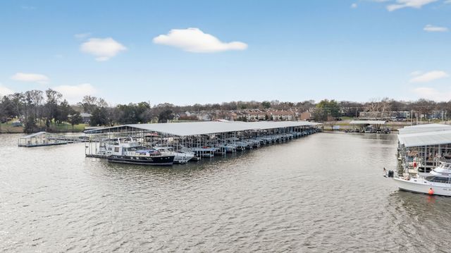 250 Sanders Ferry Rd Apt 36, Hendersonville, TN 37075