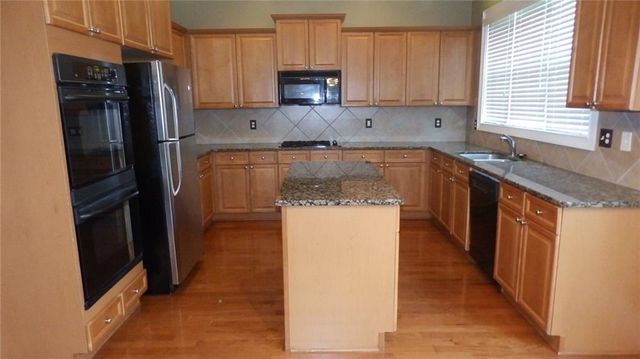 4071 Copper Creek Way, Buford, GA 30519