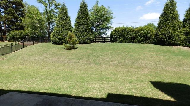 4071 Copper Creek Way, Buford, GA 30519