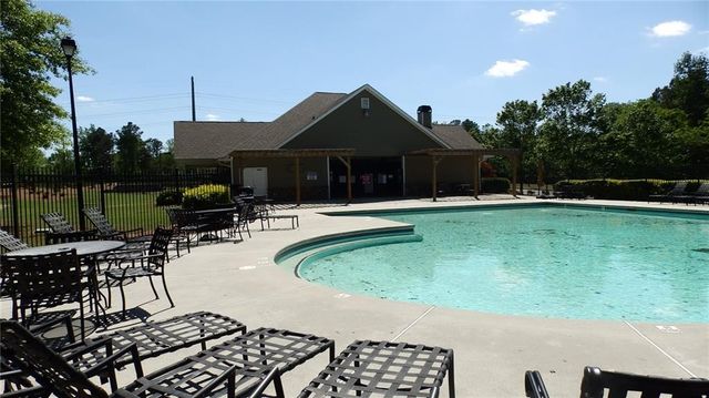 4071 Copper Creek Way, Buford, GA 30519