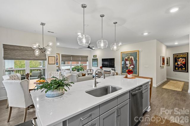 3630 N Davidson Street 2201, Charlotte, NC 28205