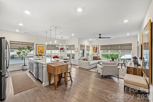 3630 N Davidson Street 2201, Charlotte, NC 28205