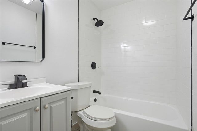 1512 NW Euclid Ave, Lawton, OK 73507