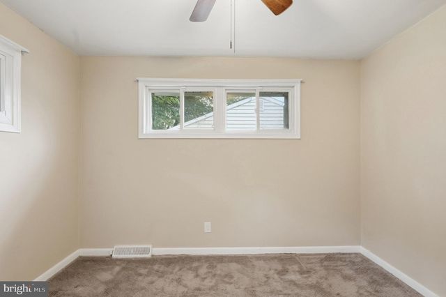 2605 WOODLAWN DR, Bristol, PA 19007