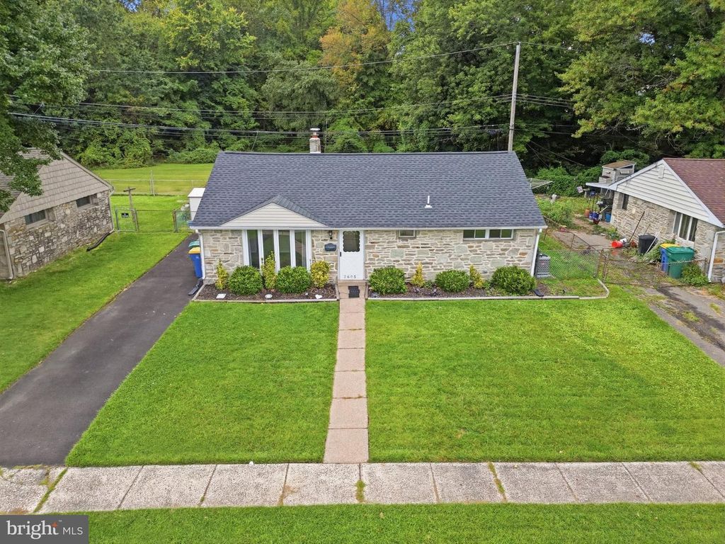 2605 WOODLAWN DR, BRISTOL, PA 19007 — photo 4