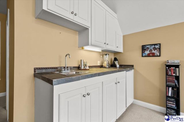 1979 Osprey, Florence, SC 29501