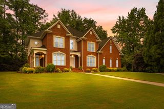 160 Torrey Pines Court, Newnan, GA 30265