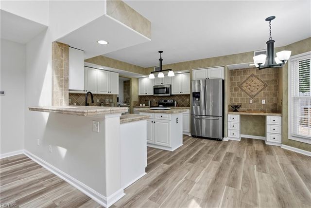 2612 Eagles Lake RD, Virginia Beach, VA 23456
