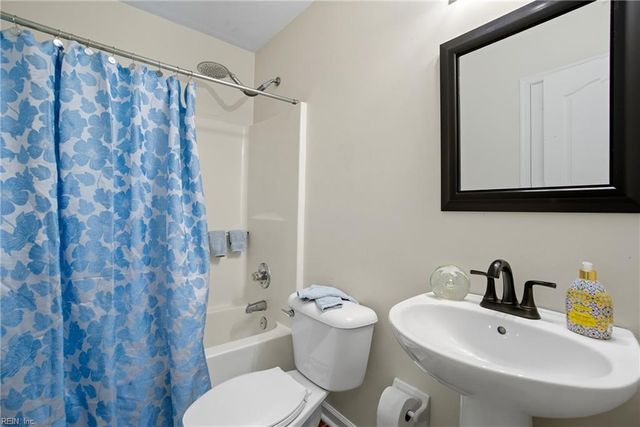 2612 Eagles Lake RD, Virginia Beach, VA 23456