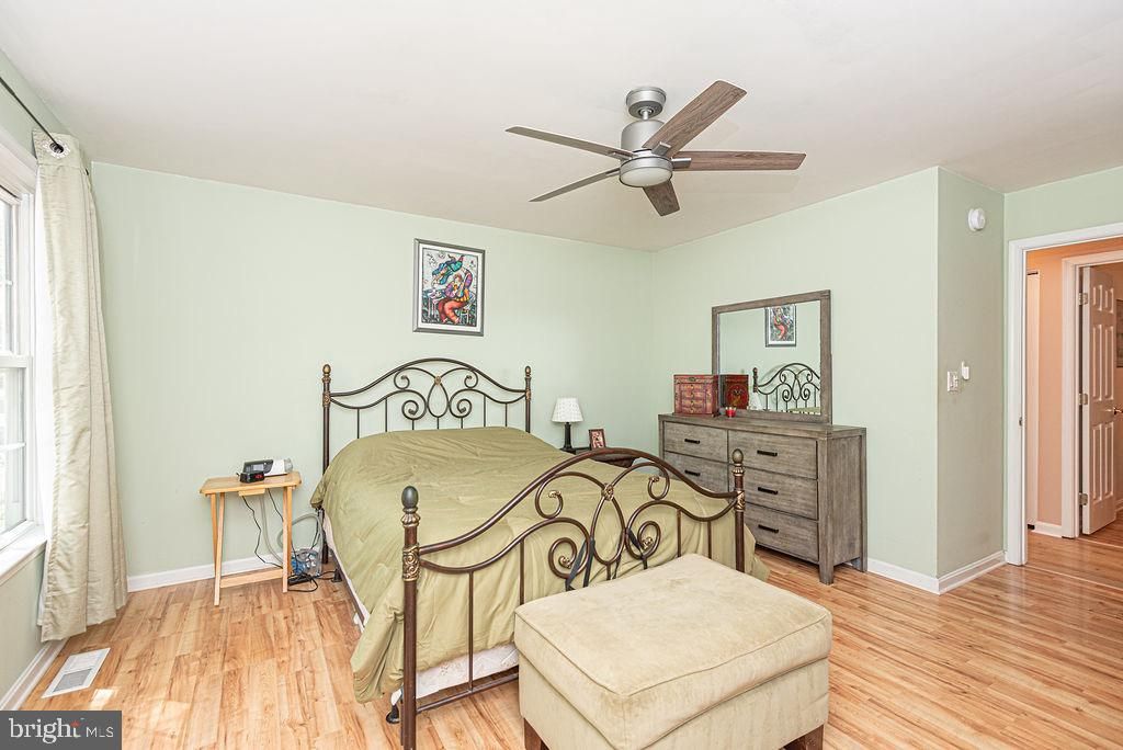 Image 23 of property listing at 17 GREENWOOD LN, Ocean Pines, MD 21811