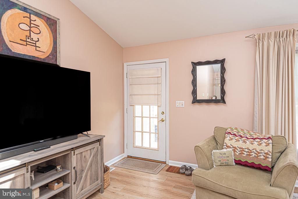 Image 32 of property listing at 17 GREENWOOD LN, Ocean Pines, MD 21811